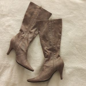 Kenneth Cole Reaction "Go Along" taupe boots.